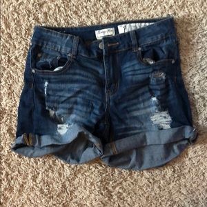 Denim ripped jean shorts